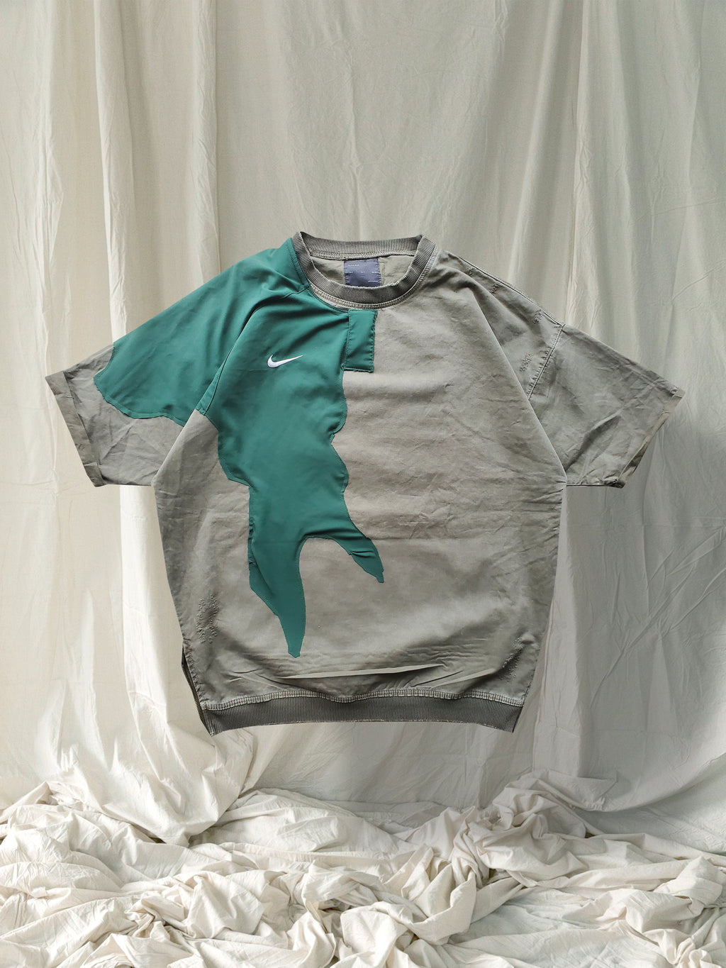Nike Short Sleeve Pullover